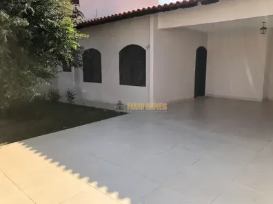 Imóvel Comercial com 7 Quartos para alugar, 200m² no Itamarati, Londrina