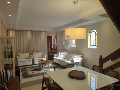 Sobrado com 4 Quartos à venda, 219m² no Vila Ipojuca, São Paulo