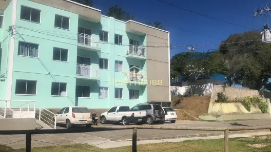 Apartamento com 2 Quartos à venda, 53m² no Varjão, Piraí