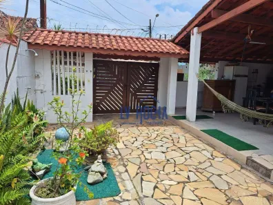 Casa com 3 Quartos à venda, 83m² no Balneário Tupy, Itanhaém