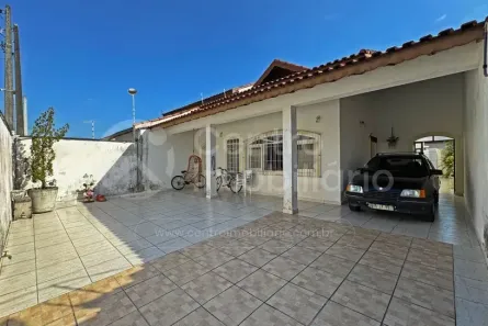 Casa com 3 Quartos à venda, 152m² no , Peruíbe