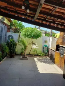Casa de Condomínio com 3 Quartos à venda, 61m² no Galo Branco, São Gonçalo