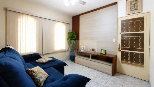 Casa com 2 Quartos à venda, 100m² no Jardim Gurilândia, Taubaté