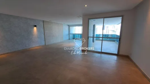 Apartamento com 4 Quartos para alugar, 209m² no Lourdes, Belo Horizonte