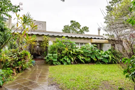 Casa com 5 Quartos à venda, 600m² no Vila Assunção, Porto Alegre