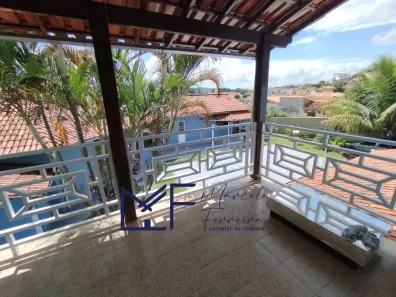 Casa com 3 Quartos à venda, 300m² no Centro, Florestal