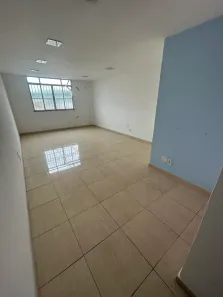 Sala Comercial para alugar, 32m² no Paraíso, Queimados