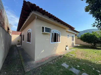 Casa com 3 Quartos para alugar, 120m² no Praia de Itaipuaçu (Itaipuaçu), Maricá