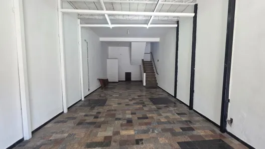 Ponto Comercial para alugar, 84m² no Centro, Juiz de Fora