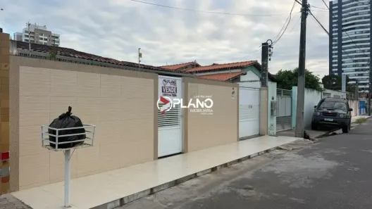 Casa com 3 Quartos à venda, 200m² no Santa Mônica, Feira de Santana