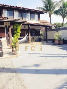 Casa com 3 Quartos à venda, 360m² no Piratininga, Niterói