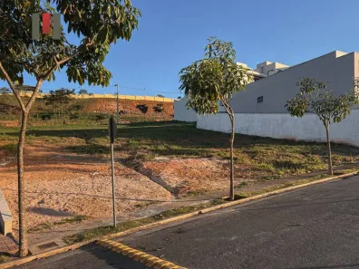 Lote/Terreno à venda, 309m² no Ipiranga, Juiz de Fora