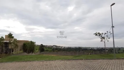 Lote/Terreno à venda, 960m² no Residencial Jatibela, Campinas