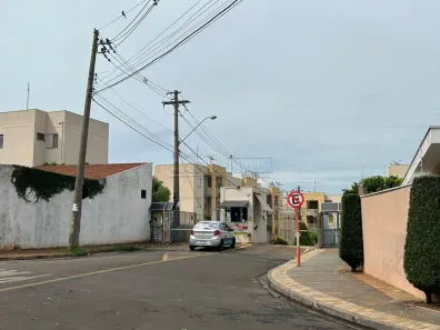 Apartamento com 2 Quartos para alugar, 44m² no Jardim das Torres, São Carlos