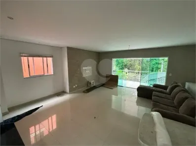 Sobrado com 3 Quartos à venda, 190m² no Jardim Itatinga, São Paulo