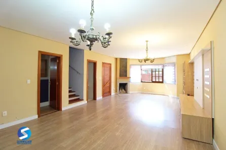 Casa com 3 Quartos à venda, 156m² no Guarujá, Porto Alegre
