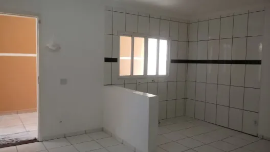 Casa com 3 Quartos à venda, 60m² no Cidade Industrial, Curitiba