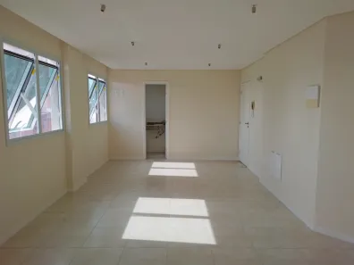 Sala Comercial à venda, 35m² no Agronômica, Florianópolis