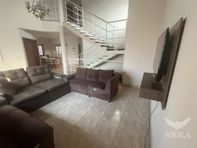 Sobrado com 3 Quartos para alugar, 324m² no Vila Assis, Sorocaba