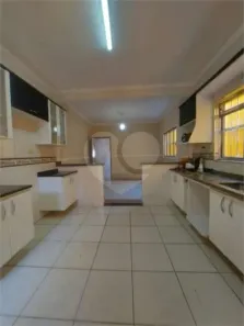 Sobrado com 3 Quartos à venda, 140m² no Vila Piauí, São Paulo