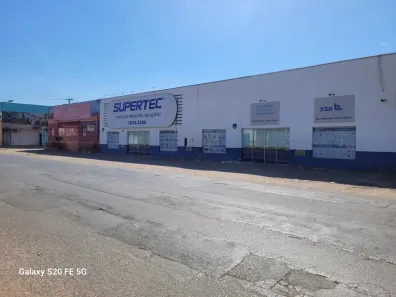 Sala Comercial à venda, 2900m² no Dom Aquino, Cuiabá