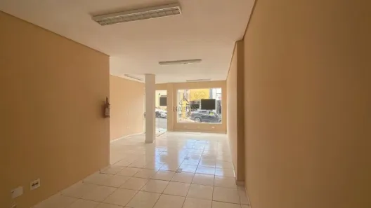 Ponto Comercial para alugar, 50m² no Centro, Botucatu