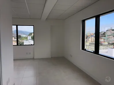 Sala Comercial à venda, 33m² no Estreito, Florianópolis