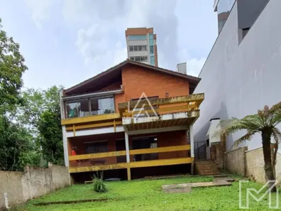 Casa com 6 Quartos à venda, 650m² no Cidade Nova, Passo Fundo