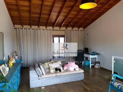 Sobrado com 4 Quartos à venda, 300m² no Vila Romão, Salto