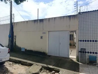 Casa com 3 Quartos para alugar, 157m² no Sapiranga-Coité, Fortaleza