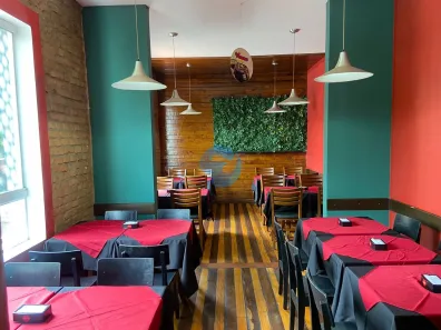 Sala Comercial à venda, 750m² no Vila Leão, Sorocaba
