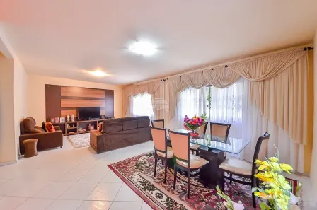 Casa com 5 Quartos à venda, 217m² no Portão, Curitiba