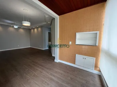 Apartamento com 2 Quartos à venda, 75m² no Coqueiros, Florianópolis
