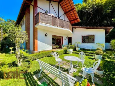 Casa de Condomínio com 6 Quartos à venda, 300m² no Granja Guarani, Teresópolis