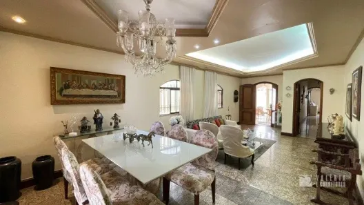 Casa com 4 Quartos à venda, 400m² no Batista Campos, Belém