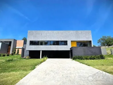 Casa de Condomínio com 4 Quartos para alugar, 500m² no Recanto do Salto, Londrina