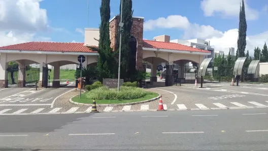 Lote/Terreno à venda, 300m² no Roncáglia, Valinhos