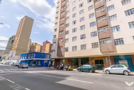 Apartamento com 1 Quarto para alugar, 18m² no Centro, Curitiba