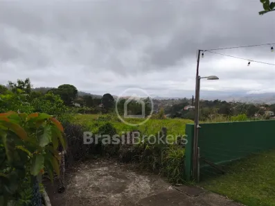 Lote/Terreno à venda, 204m² no Jardim M. Pereira, Miguel Pereira