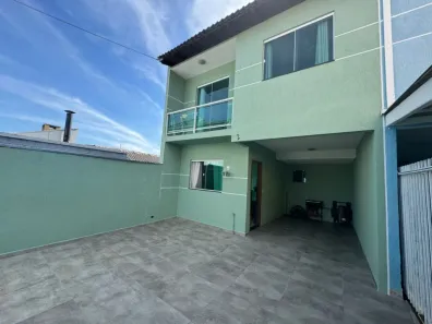 Sobrado com 3 Quartos à venda, 121m² no Fazendinha, Curitiba