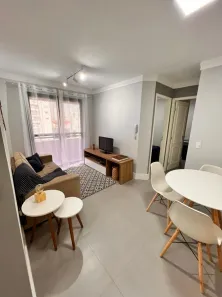 Flat com 2 Quartos para alugar, 50m² no Cidade Monções, São Paulo