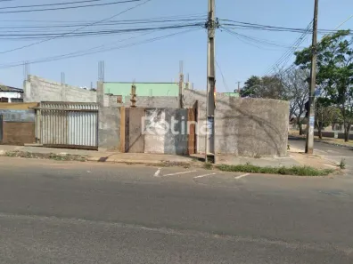 Ponto Comercial para alugar, 88m² no Mansour, Uberlândia