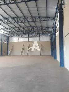 Galpão/Depósito/Armazém para alugar, 700m² no Distrito Industrial, Uberlândia
