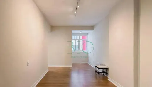 Apartamento com 2 Quartos à venda, 67m² no Aclimação, São Paulo