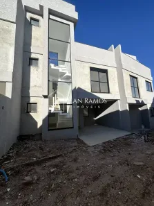 Sobrado com 3 Quartos à venda, 114m² no Xaxim, Curitiba