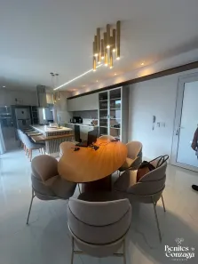 Casa com 4 Quartos para alugar, 242m² no Chácaras Aeroporto, Maringá