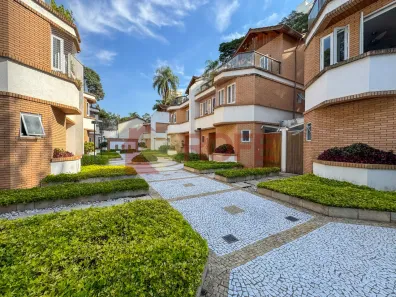 Casa de Condomínio com 4 Quartos à venda, 315m² no Santo Amaro, São Paulo