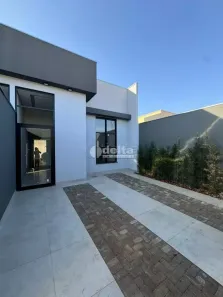 Casa com 3 Quartos à venda, 90m² no Jardim Brasília, Uberlândia