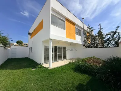 Casa de Condomínio com 3 Quartos à venda, 164m² no Alphaville, Rio das Ostras