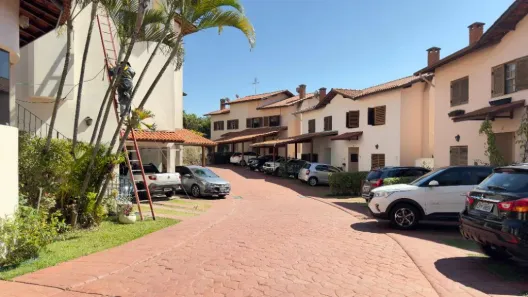 Casa de Condomínio com 4 Quartos à venda, 223m² no Parque dos Príncipes, São Paulo